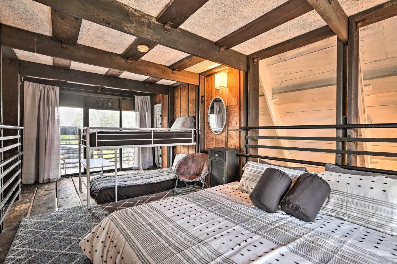 Authentic Clewiston Home With Outdoor Game Room Εξωτερικό φωτογραφία