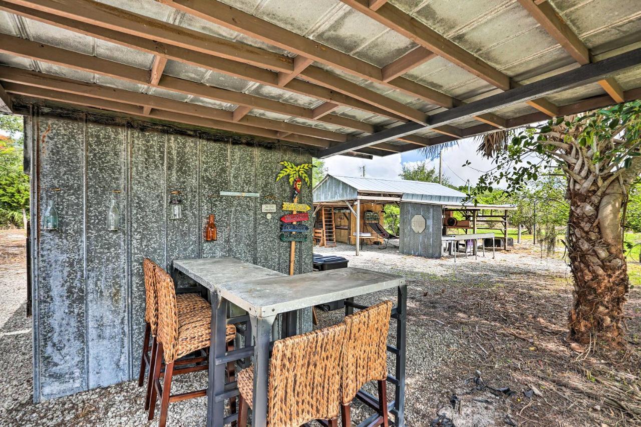 Authentic Clewiston Home With Outdoor Game Room Εξωτερικό φωτογραφία